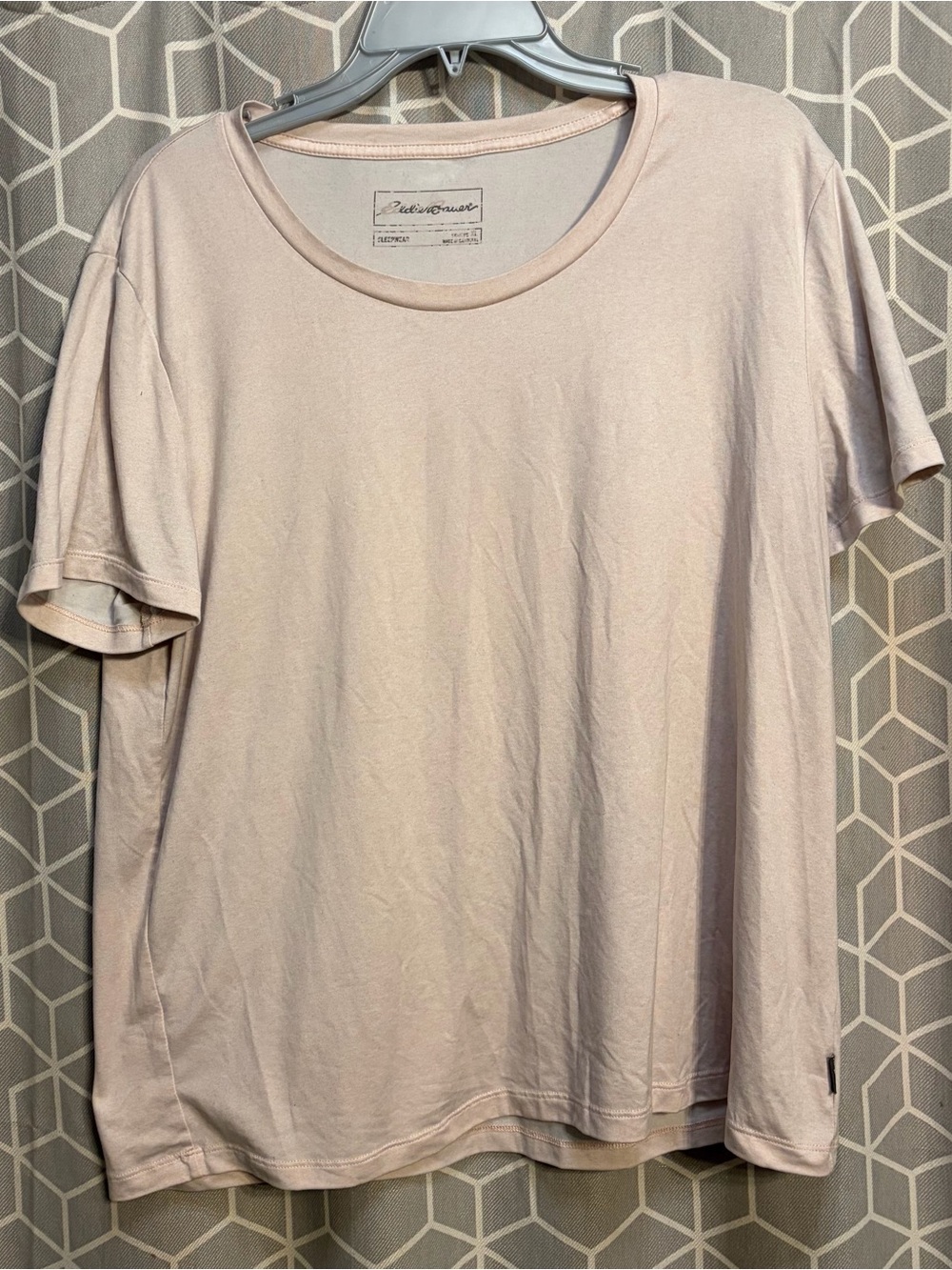 Eddie Bauer Men's Short Sleeve Crew Tee in Pale Pink